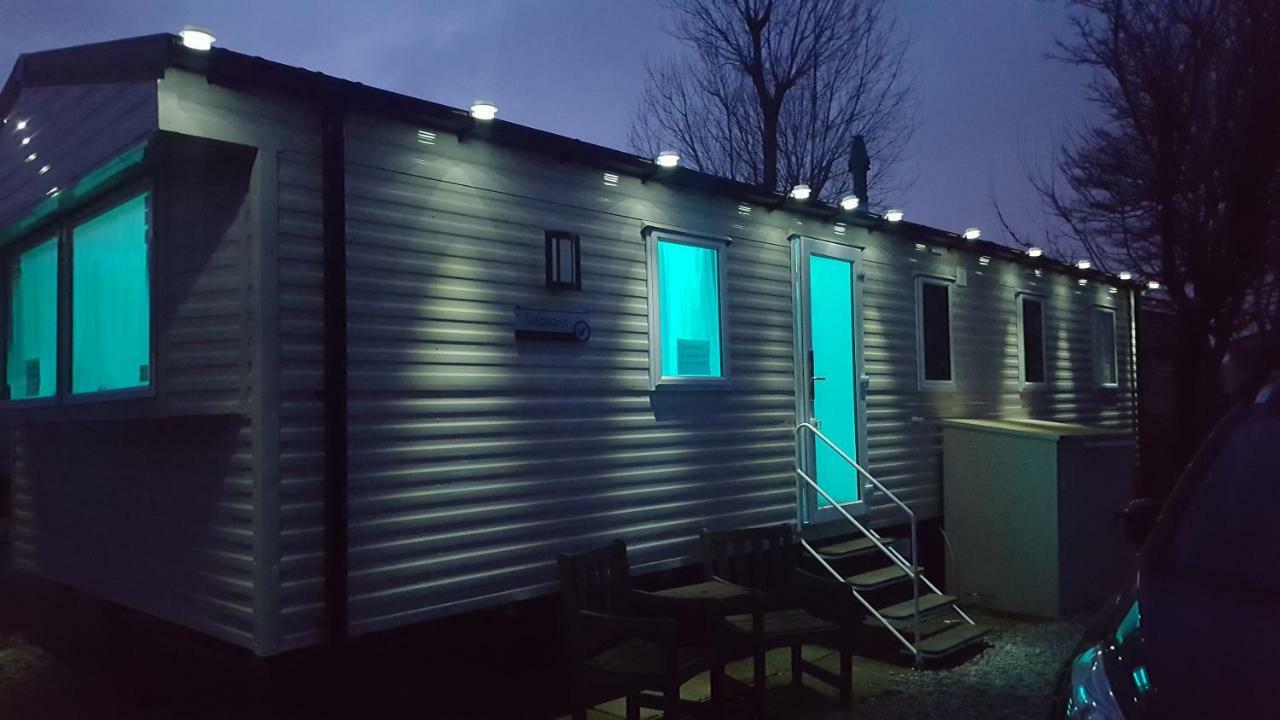 בלקפול Haven Marton Mere Luxury Autism Friendly Caravan מראה חיצוני תמונה