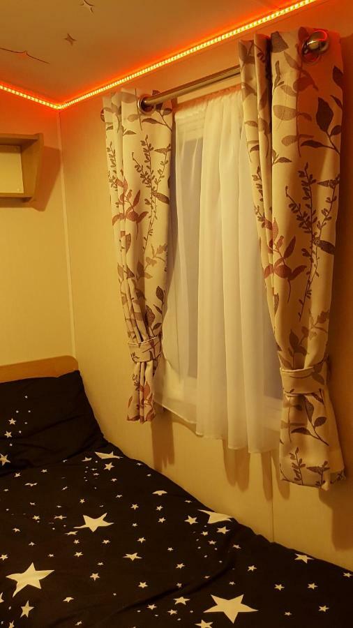 בלקפול Haven Marton Mere Luxury Autism Friendly Caravan מראה חיצוני תמונה